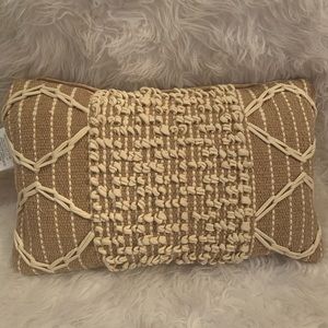 Outdoor/Indoor Throw Pillow